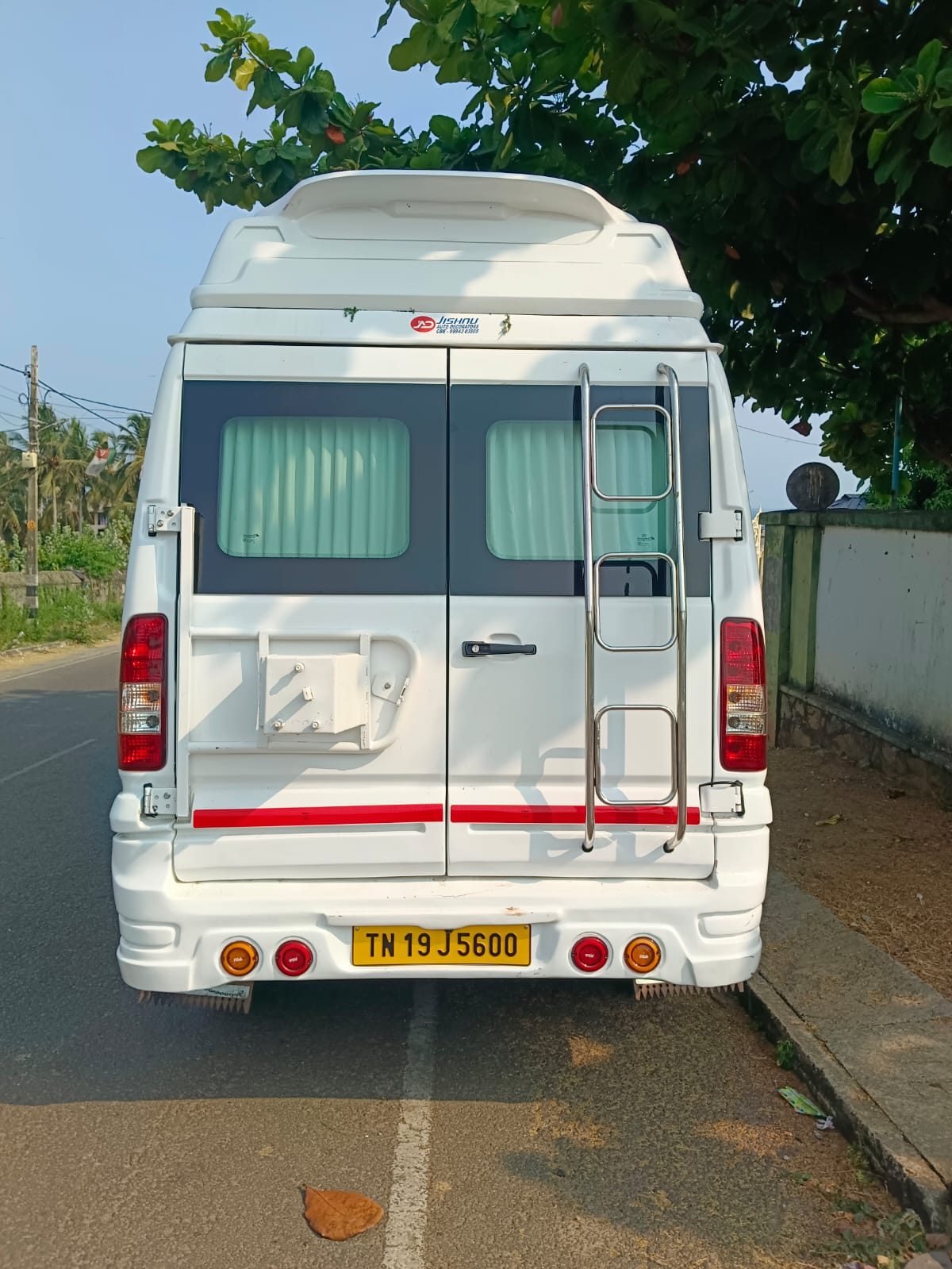 GK Brothers Holidays Coimbatore vehicle rental & South India tour photo 3